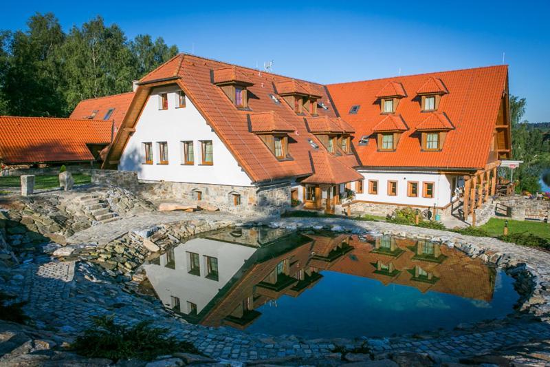 Hotel Leyla Frymburk Exteriér fotografie